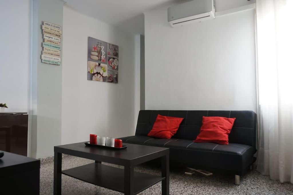Malaga Center Apartment Exterior photo